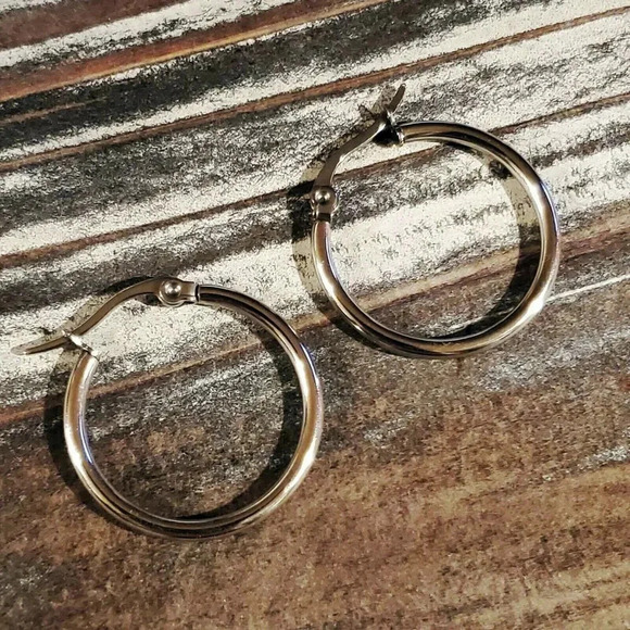 304 Stainless Steel Hoop Earrings 25mm - Picture 1 of 8